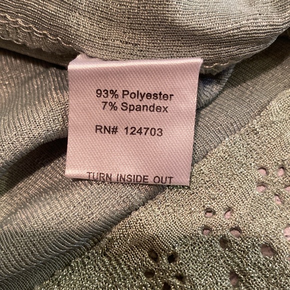 Rebecca Malone Women’s Cardigan (PS) - Picture 9 of 9